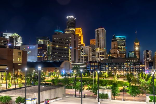 Minneapolis skyline at night